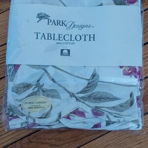 Floral Tablecloth - White and Pink